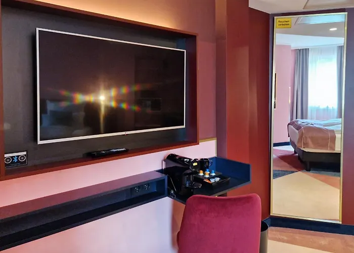 Holiday Inn - The Niu, Loco Munich North By Ihg